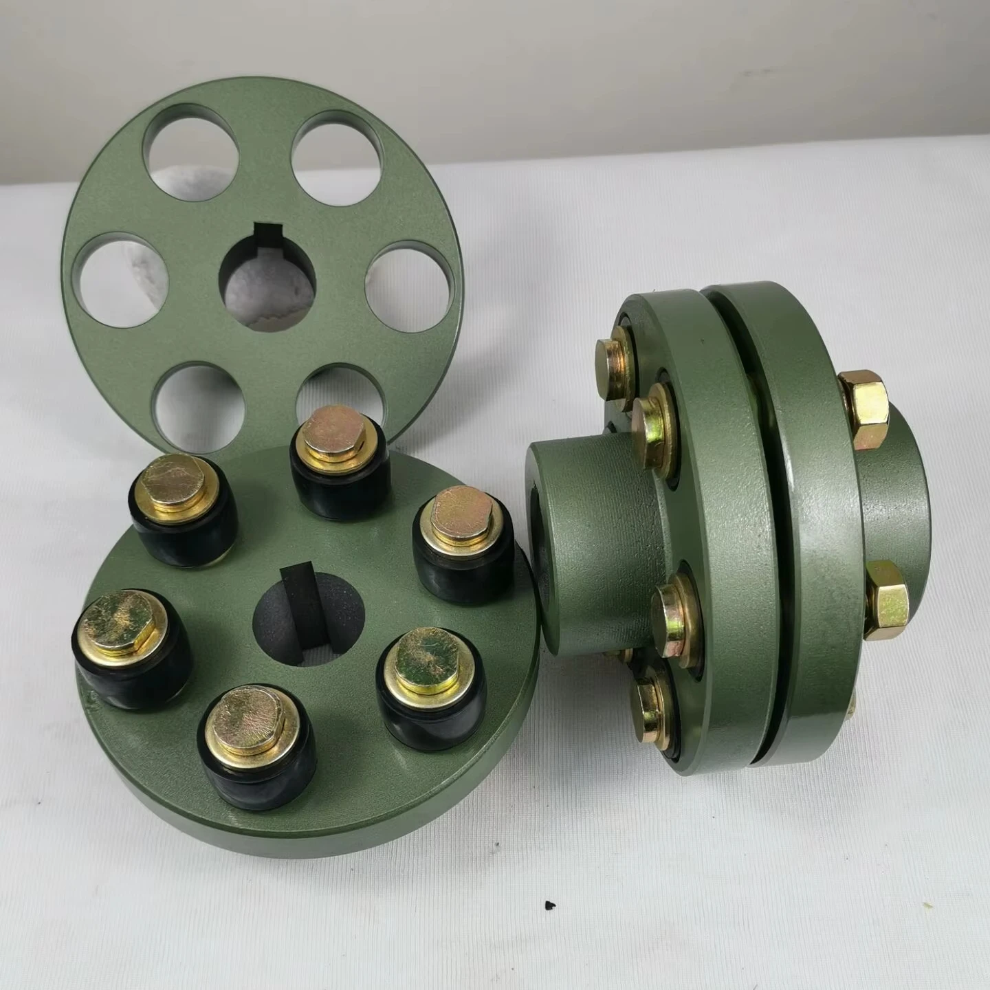 China Coupling Speed Reducer Weaving Machine FCL Pin Bolt and Nut FCL Elastic Cast Iron Shaft Couplings