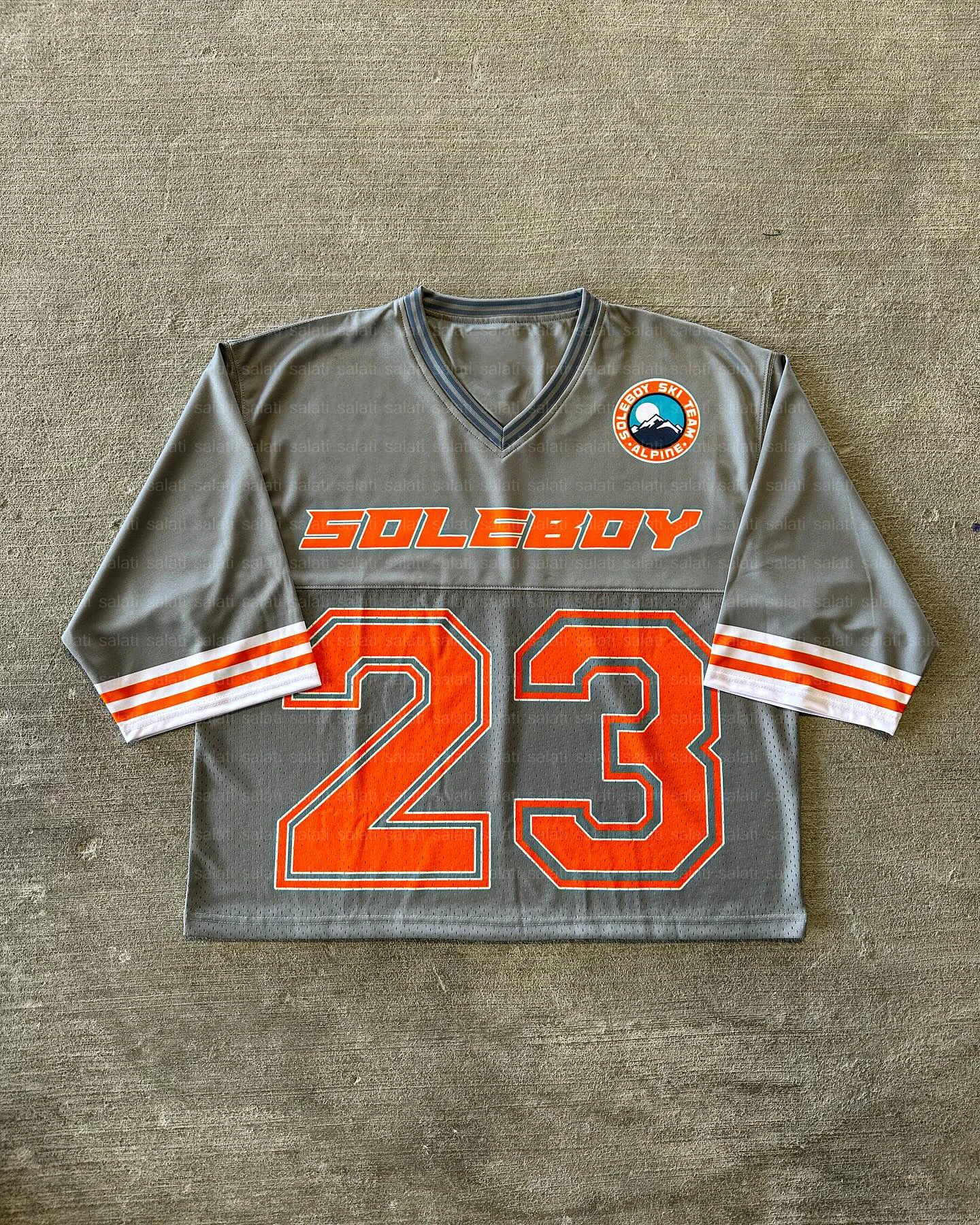 Custom V Neck Silk Screen Printed Quick Dry Oversized Boxy Mesh Sport T-Shirts 180g OEM Service Soccer Basketball Football gallery 8