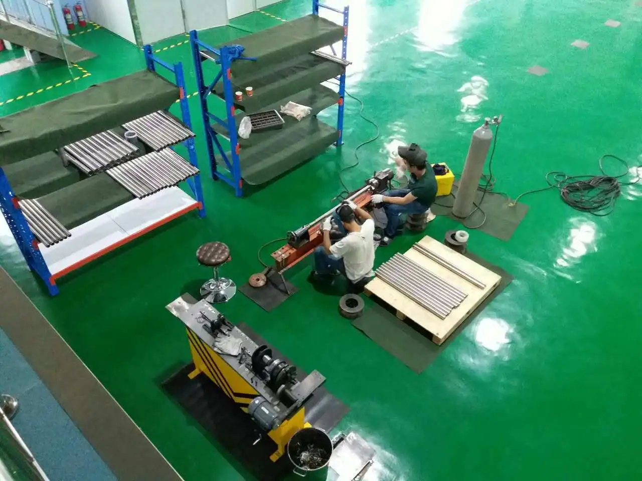 product-1-1 product-1-1