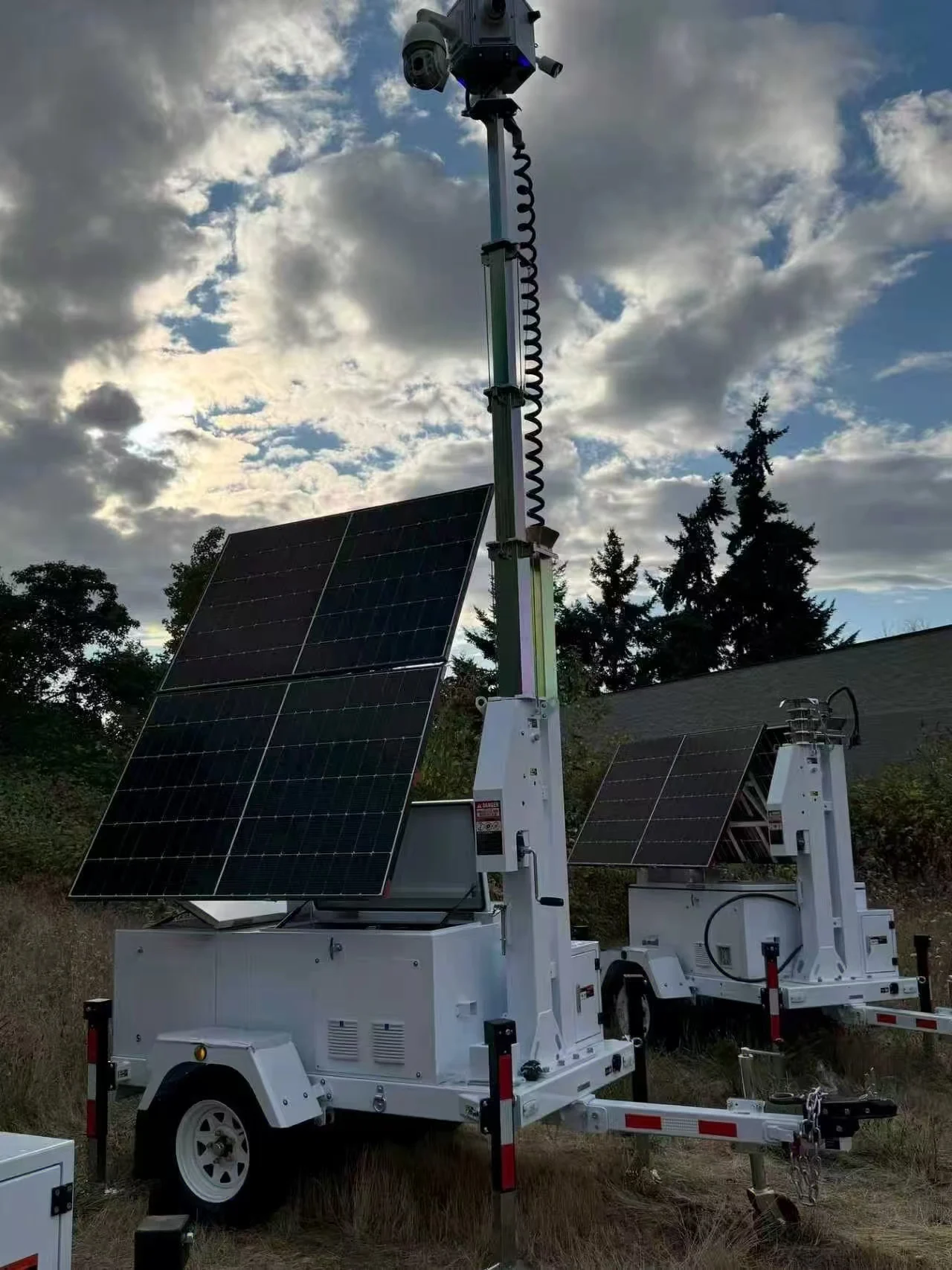 435w Portable Mobile Solar Camera Trailer with 4 PTZ Cameras for Events ...