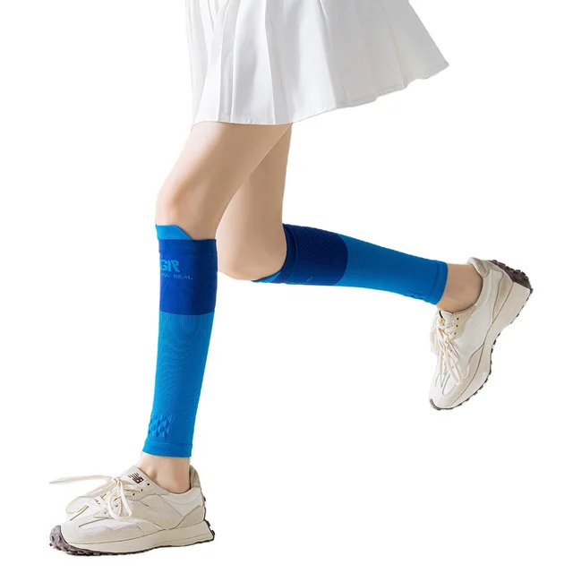 Wholesale quality crew custom logo performance sports crew knee high silicon design athletic anti slip grip ankle cotton socks