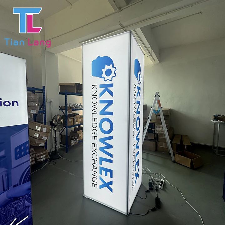 Alta Qualità Torre Retroilluminata in Alluminio Display Pubblicitario per Fiere con Illuminazione LED