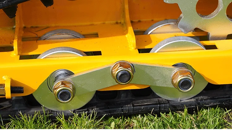 Jingyu Self-propelled Electric Start Weed Trimmer Powerful Gasoline Remote Control Robot Mower