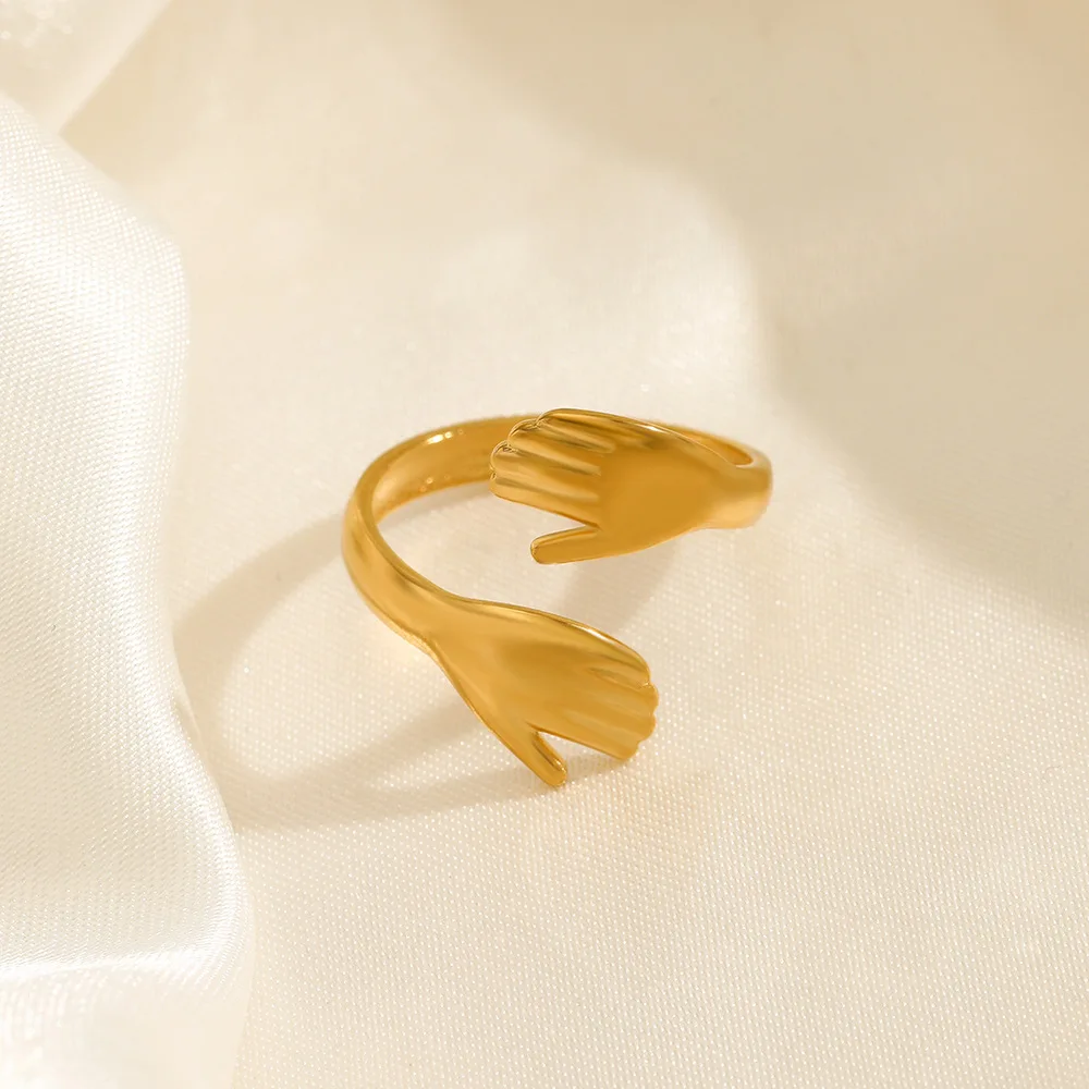 Yiwu DAICY New Arrival Gold Plated Stainless Steel Hug Ring Simple Adjustable Couple Ring Friendship Ring Gift for Her