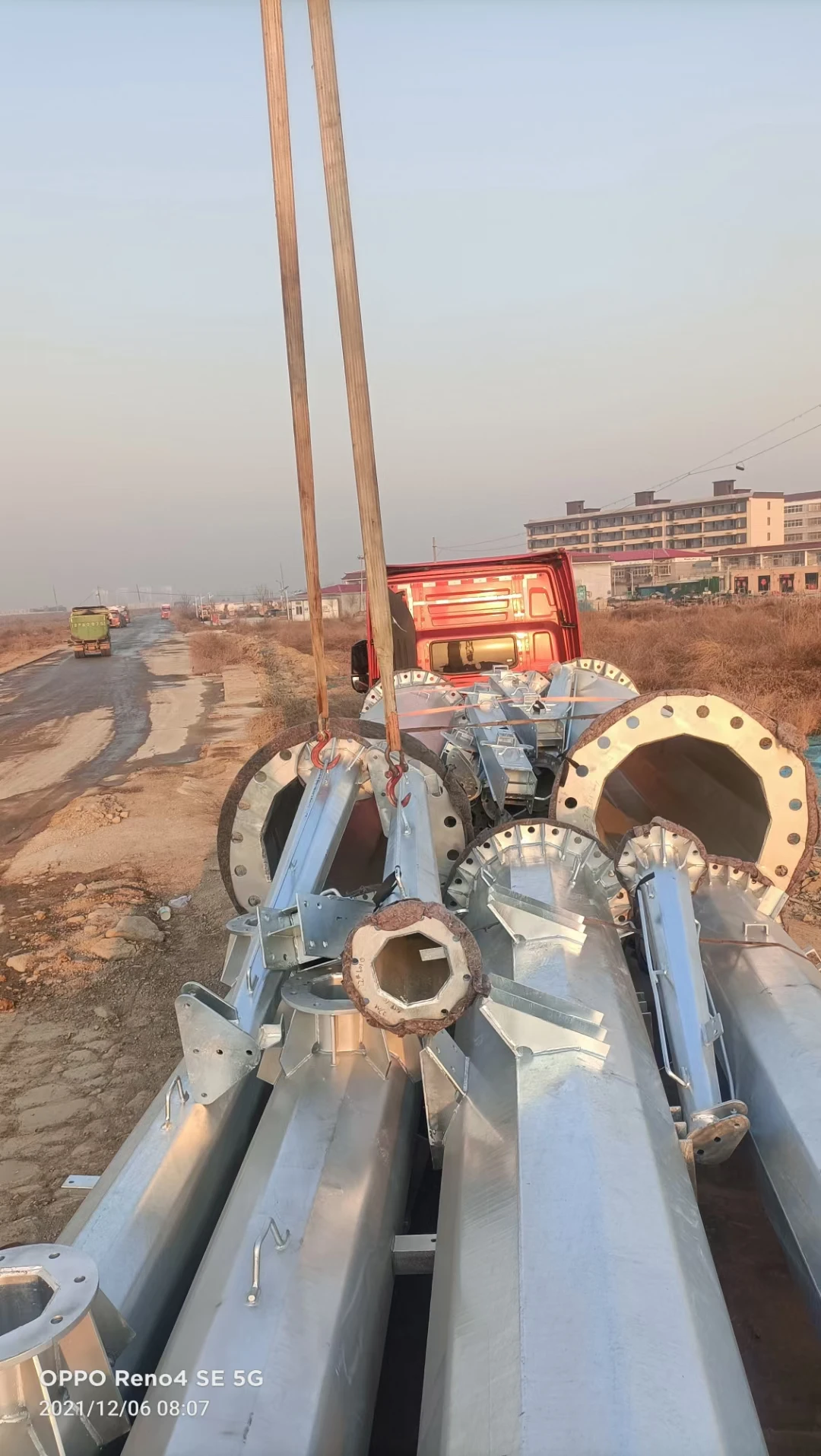 Steel Self-Supporting Monopole Signal Towers for High-Speed Urban Small-Cell Networks Connectivity details