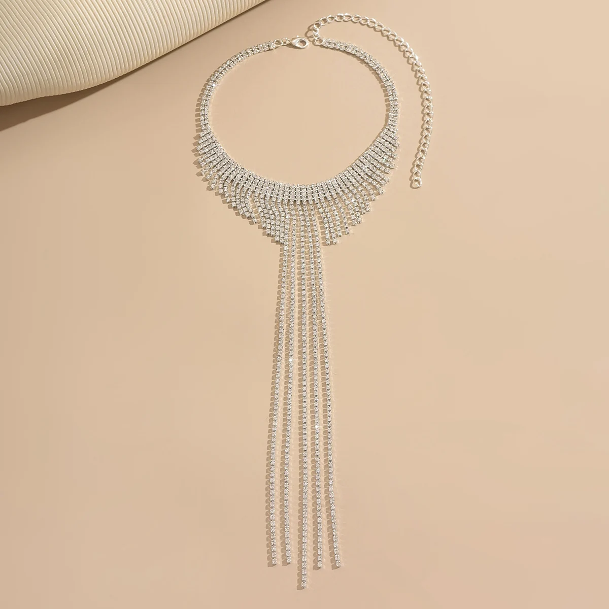 Elegant Women's Long Chain Necklace for Any Occasion