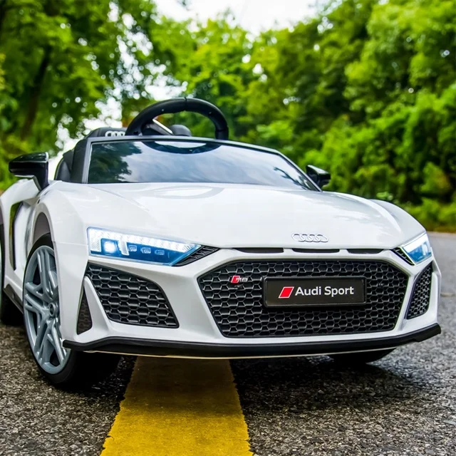 Licensed Audi R8 Spyder 12V Electric Ride-On Car for Kids - Unisex
