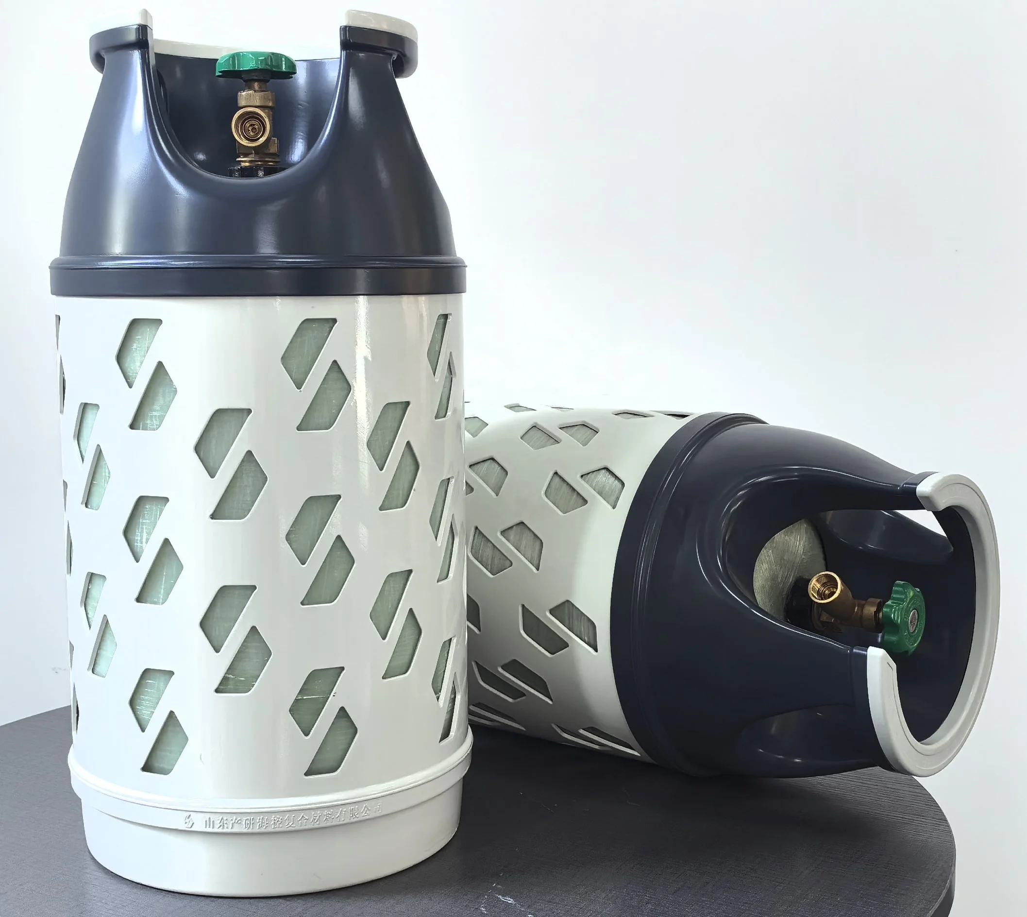 Factory Direct Sales Composite Lpg Transparent Gas Cylinder Composite Gas Cylinder Indane