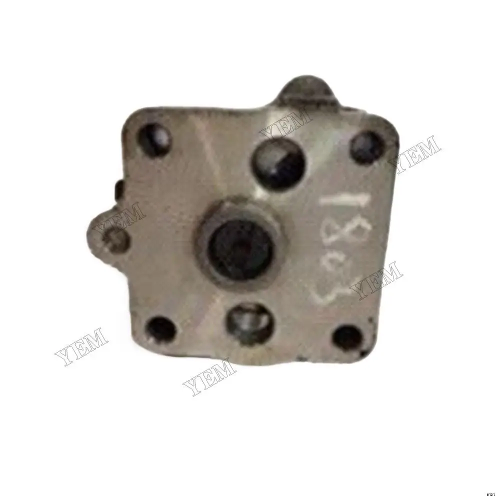 Oil Pump Fit for Kubota D1803 Harvester Spare Parts