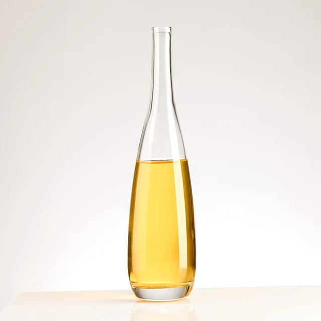 High-quality 550ml Transparent Long-neck Glass Wine Bottle 550ml Glass Ice Wine Bottle