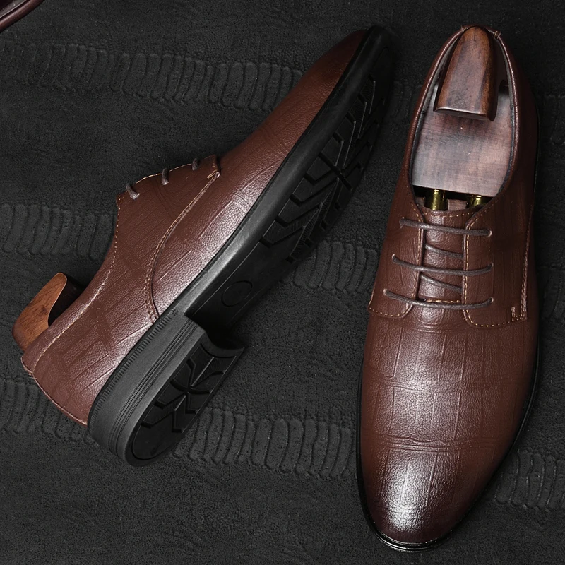 Mens Oxford Dress Shoes Factory Price Luxury New Italian Stylish Handmade Office Genuine Leather Dress Shoes