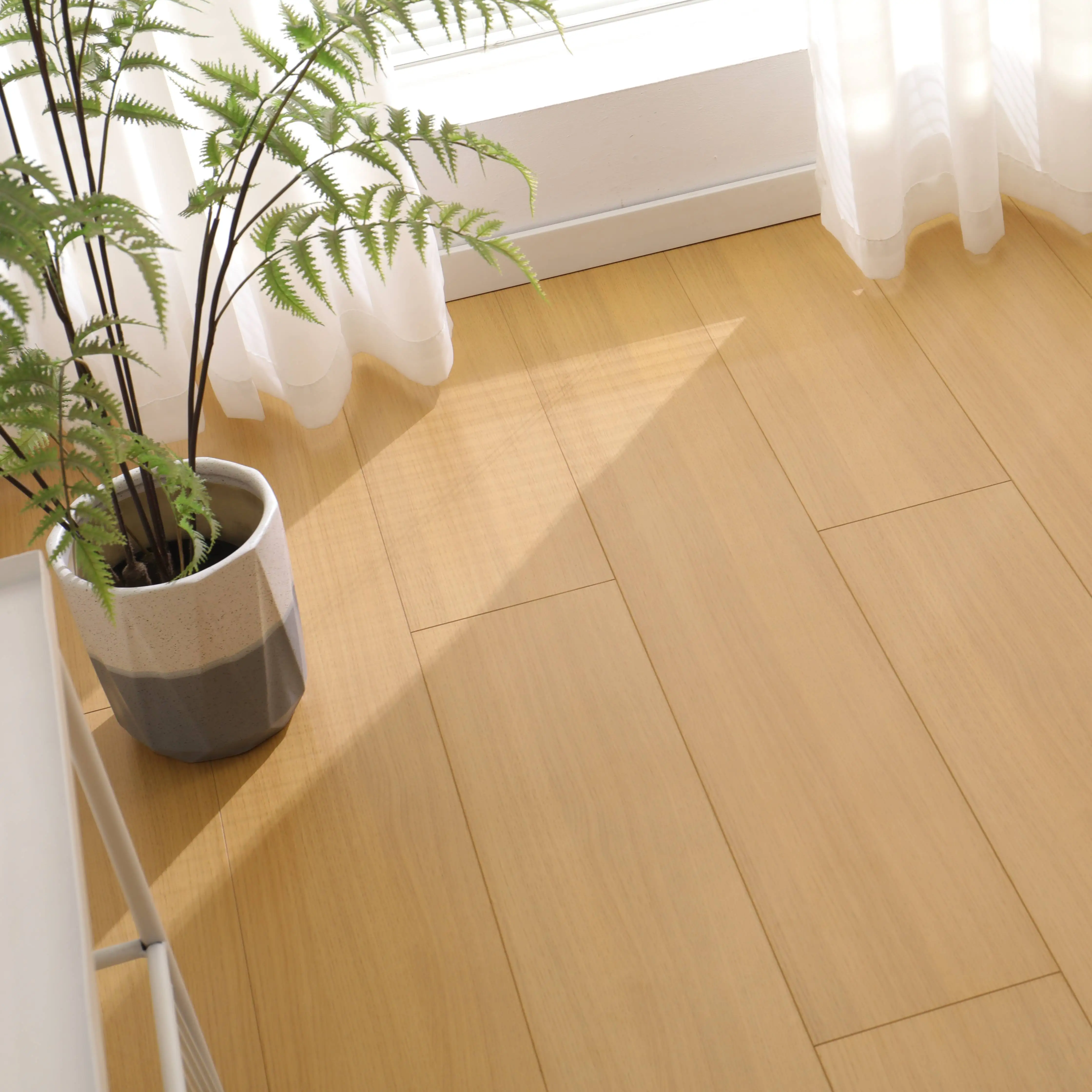 Locking Installation Structure Stable Household Solid Wood Composite Flooring Environmental protection and Health