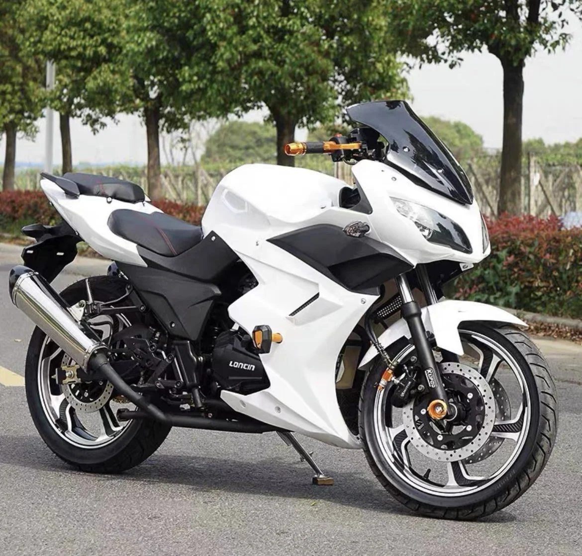 Solid Color Kawasaki V6 Small Ninja 250 Electric Female Sports Car Double Cylinder H2 Heavy Locomotive250cc Used Motorsports