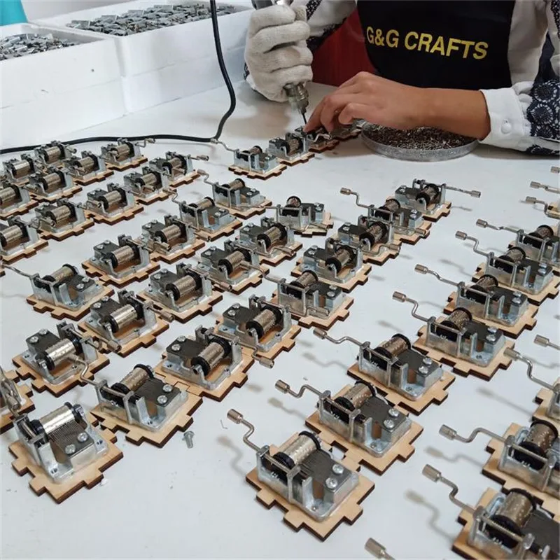 Yunsheng Mechanical Music Box Movement - Wind up Toy