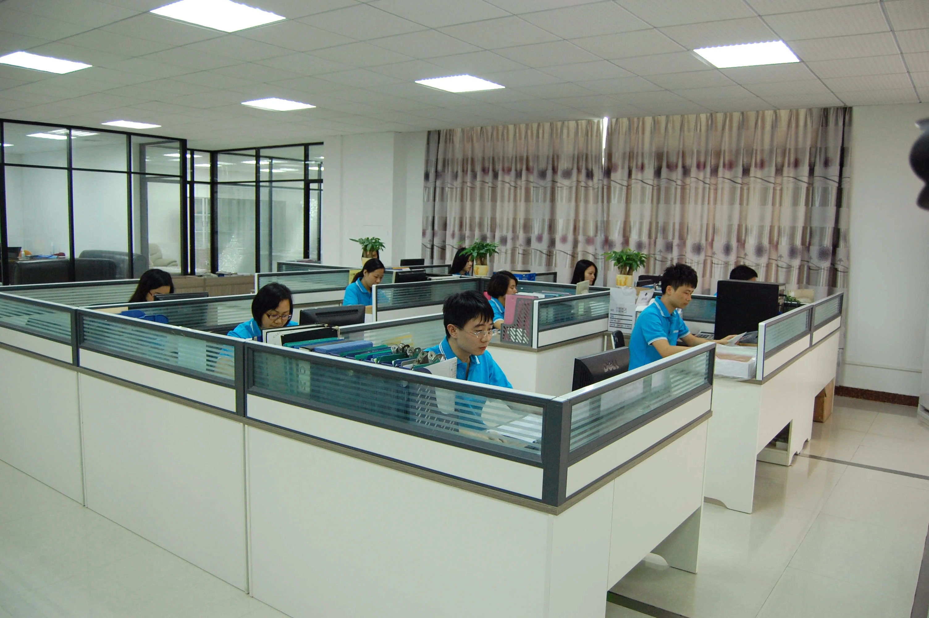 Foshan Deshi Electric Appliance Technology Co., Ltd. 2