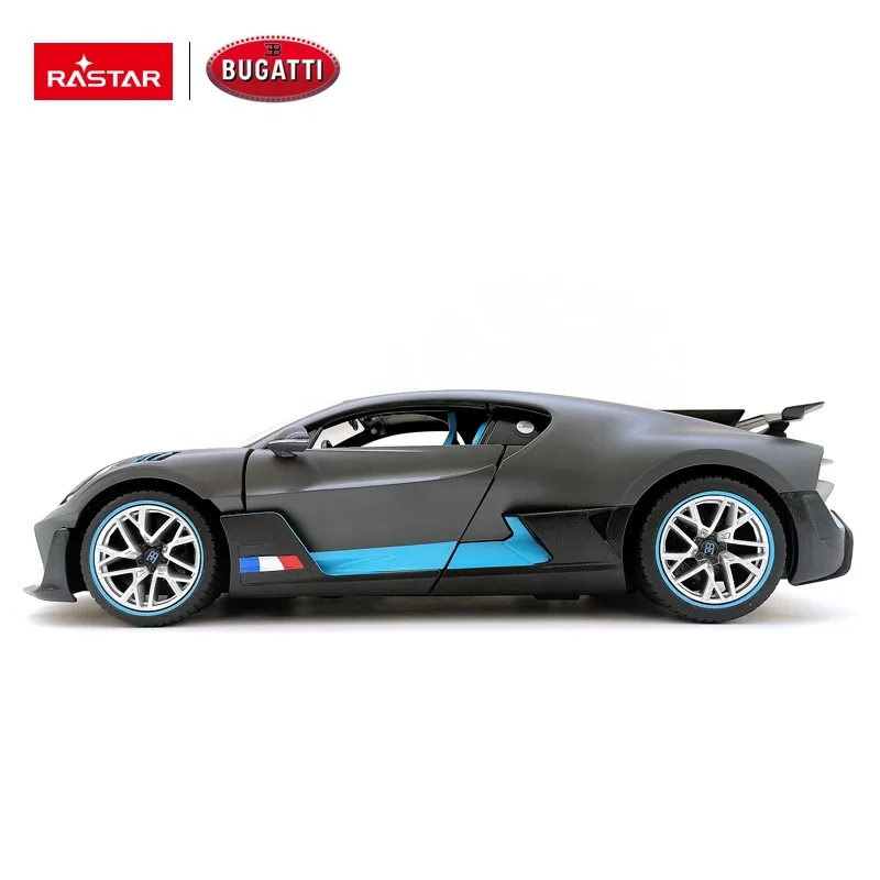 Rastar BugattiDivoライセンス玩具電気プラスチックカーRCリモート 