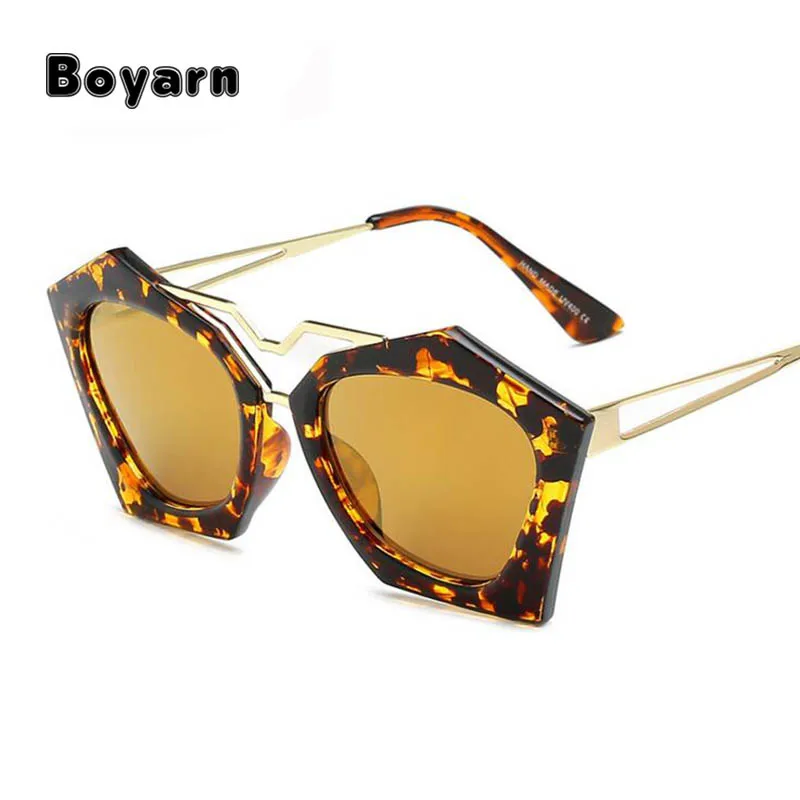 Femmes De Luxe Marque Design Rond Luxe Geometrie Oeil De Chat Noir Lunettes De Soleil De Haute Qualite Lunettes Logo Personnalise Uv400 Buy Lunettes De Soleil Yeux De Chat De Luxe