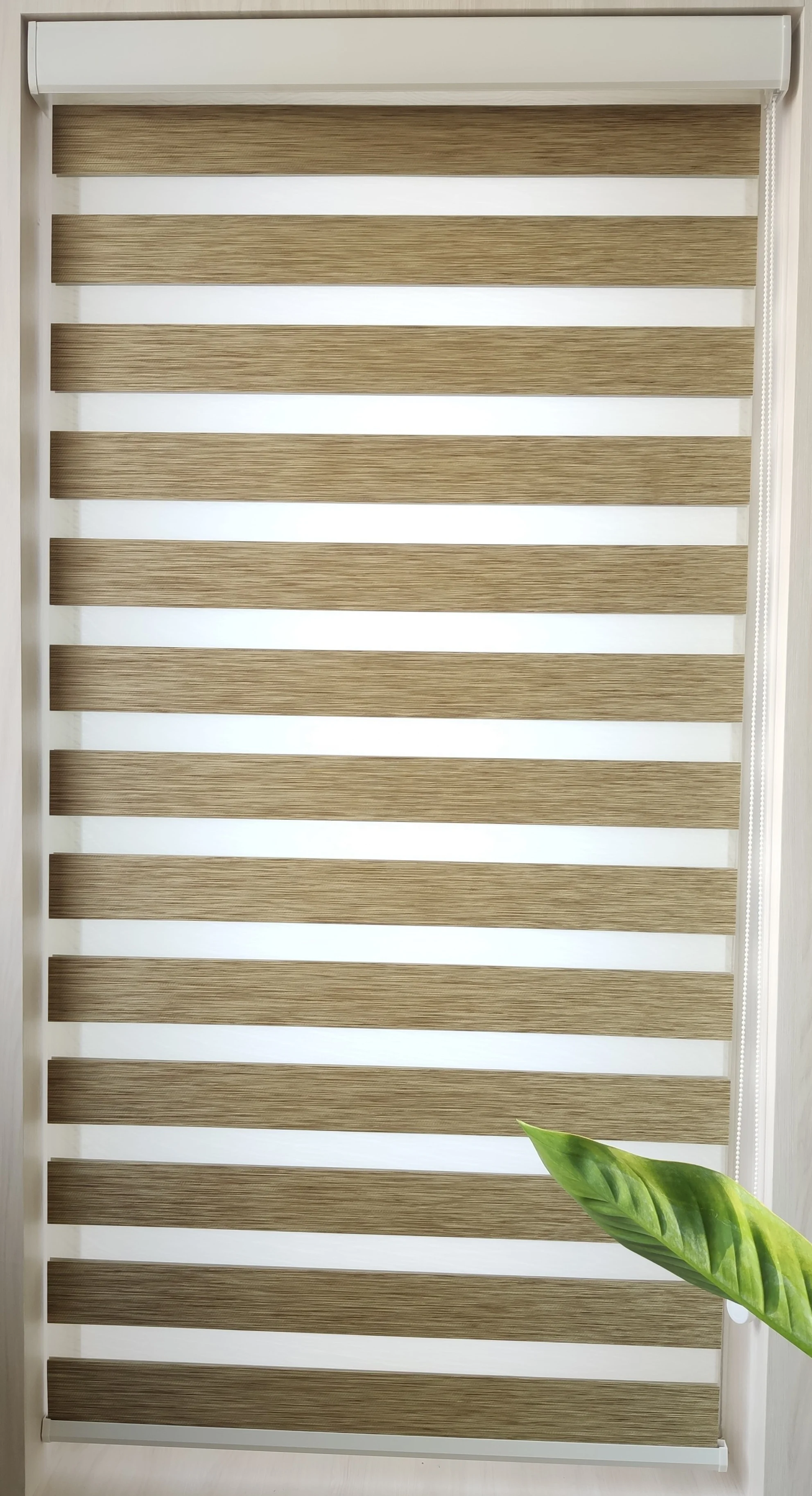 Motorised South Korea Remote Control Zebra Binds Cordless Screen Roller Blackout Fabric for Windows Blinds Shade