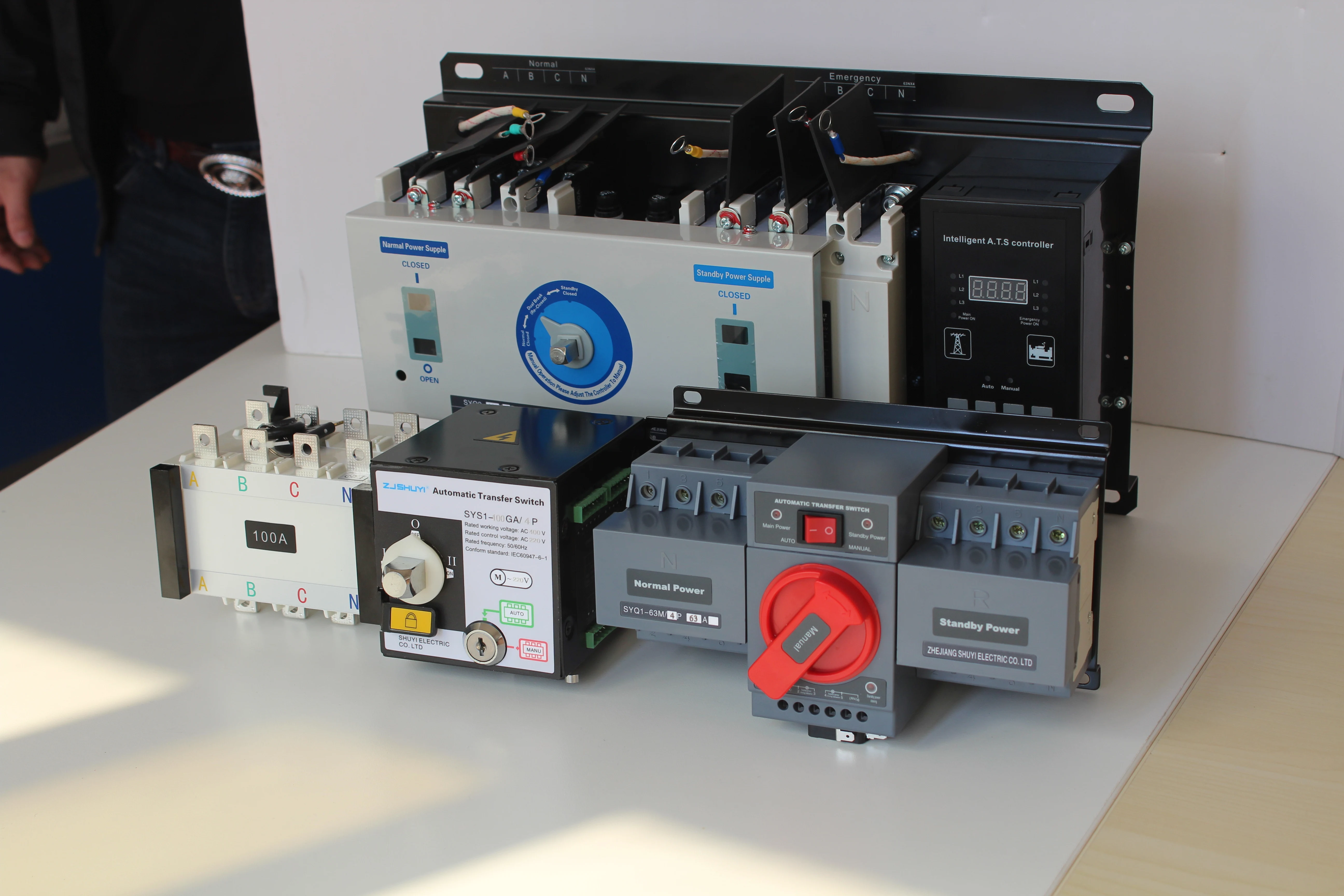 3 Phase Automatic Changeover Switch  Automatic Transfer Switch