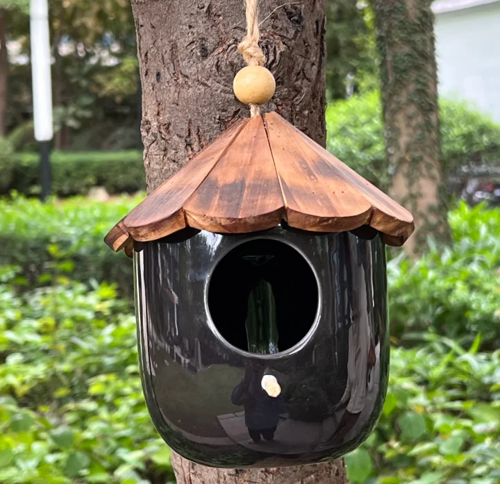 Pretty wood bird house bird house nest wood outdoor pigeons bird house