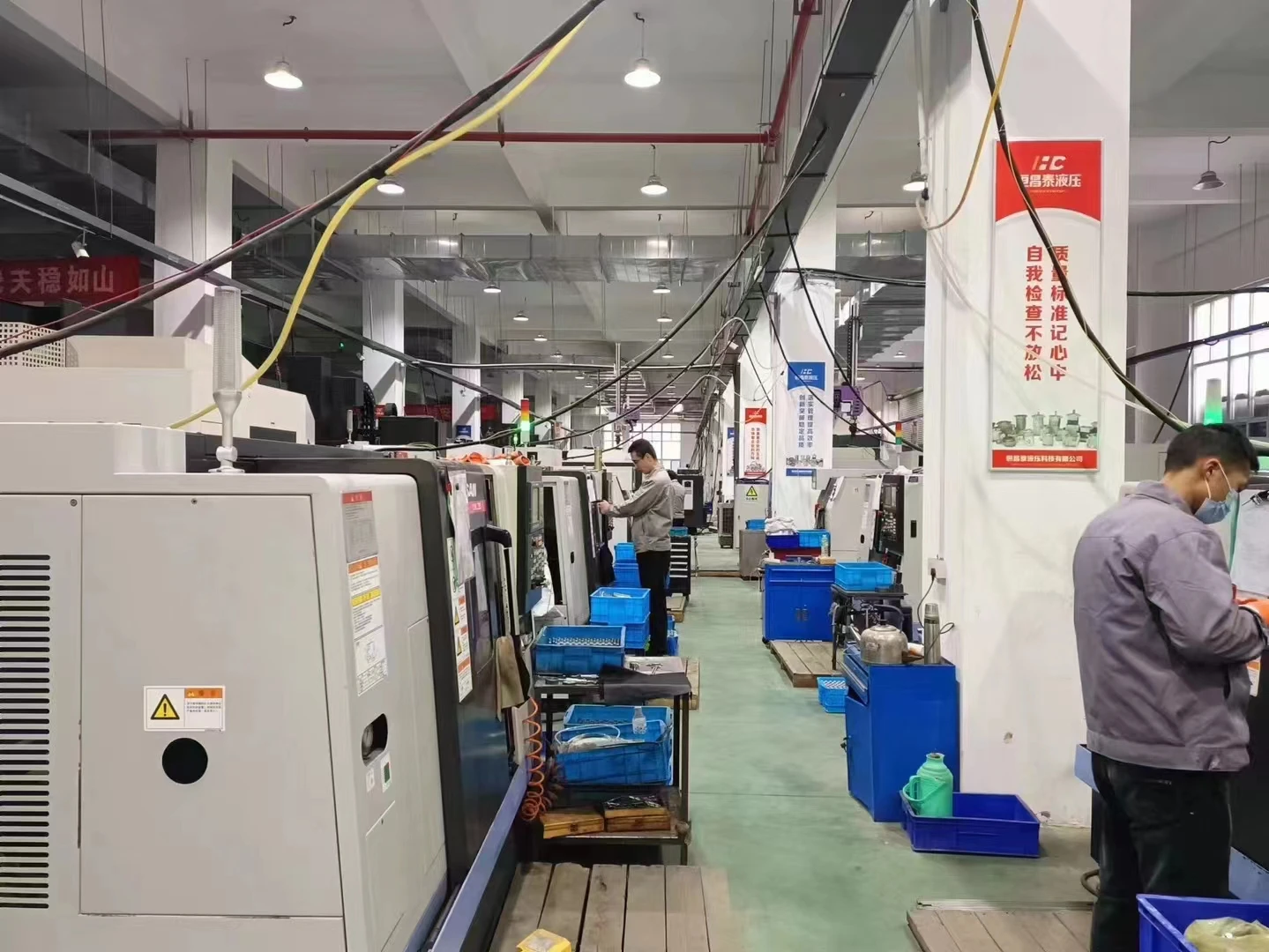 Engine Parts Z24 Fd6 Fd6t Nd6 Crankshaft 1220130w80 12200z5564 12200