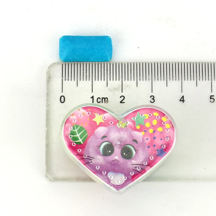 bubble gum heart box