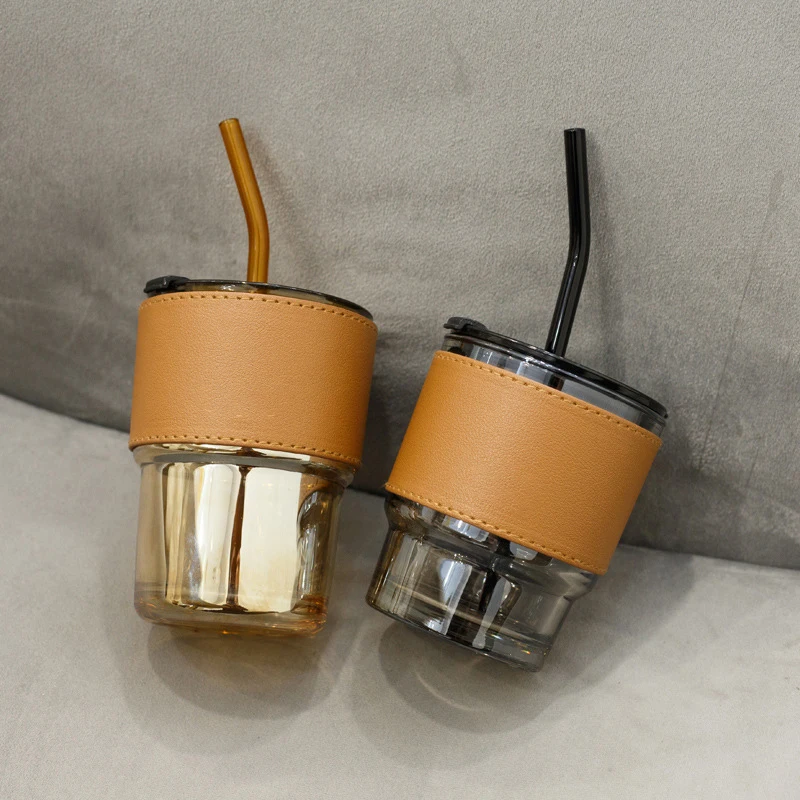 Custom Creative Transparent Glass Thermal Insulation Glass Coffee Mug Portable Leather Case With Lid Straw