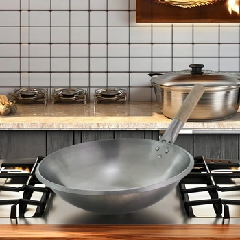 中国鍋_4個 鉄丸底中国製中華鍋木製ハンドル付きキッチンクッキング中華鍋用