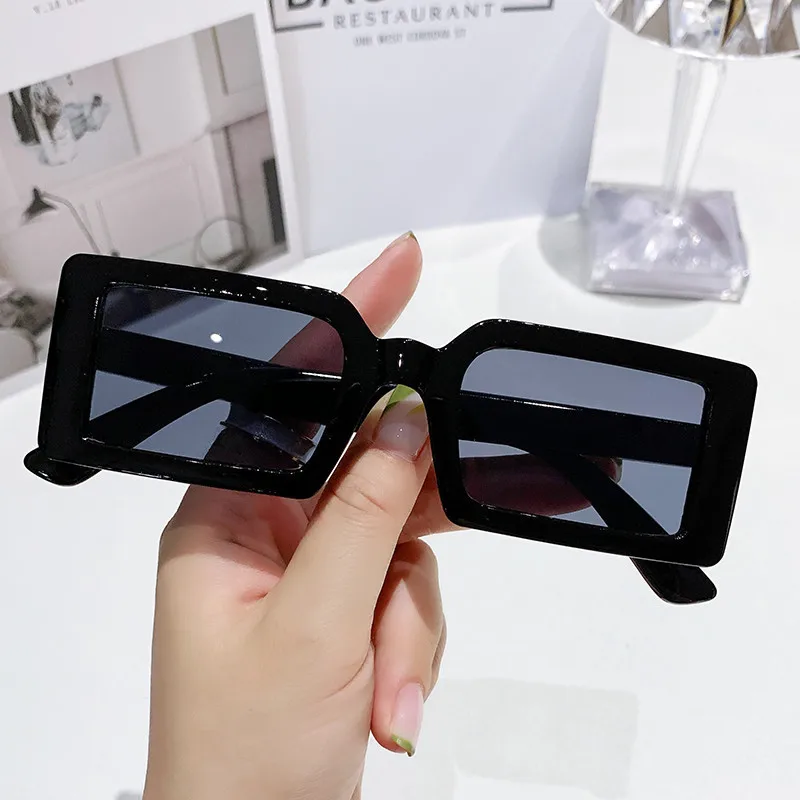 Promotion Vintage Small Rectangle Sunglasses Luxury Brand Designer Square Glasses Shades Female 7672