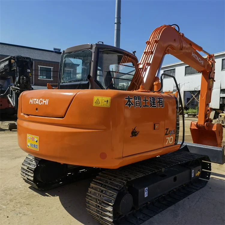 Japan Made Hitachi ZAXIS 70 Mini Tracked Digger 7 Ton