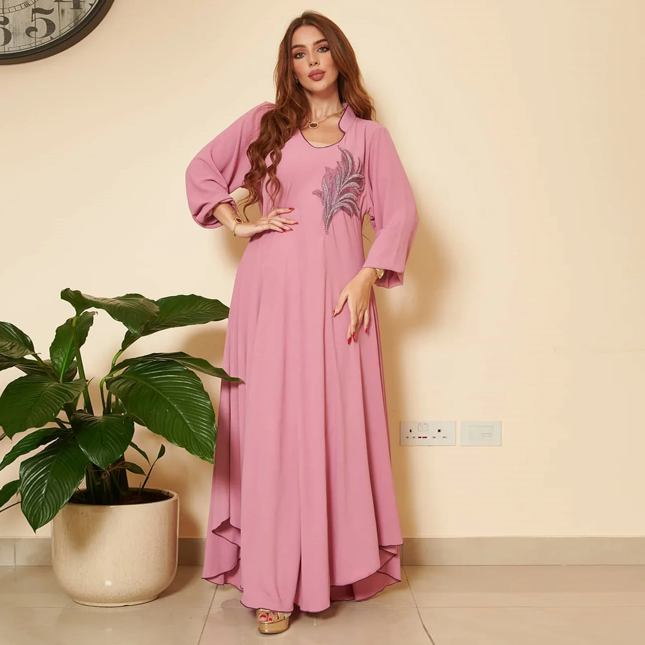 New Spring Collection Modest Modest Muslim Abaya Dress Adults Anti-Static Chest Applique Made Polyester Middle East Southeast