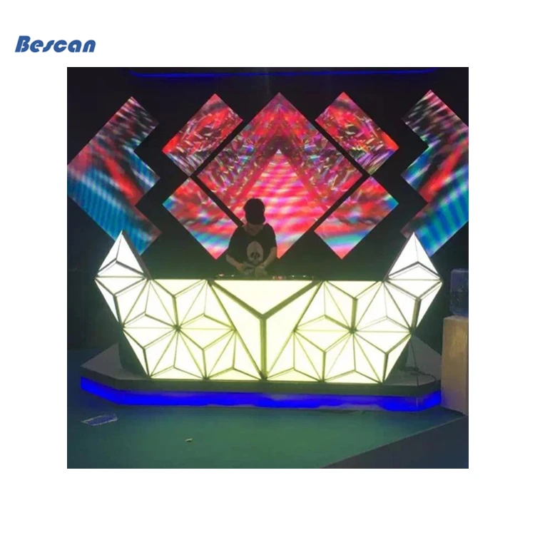 Customized Irregular Led DJ Booth Screen P4 P5 Indoor Led Display Panel Triangle Hexagon Modular Shaped for DJ bar