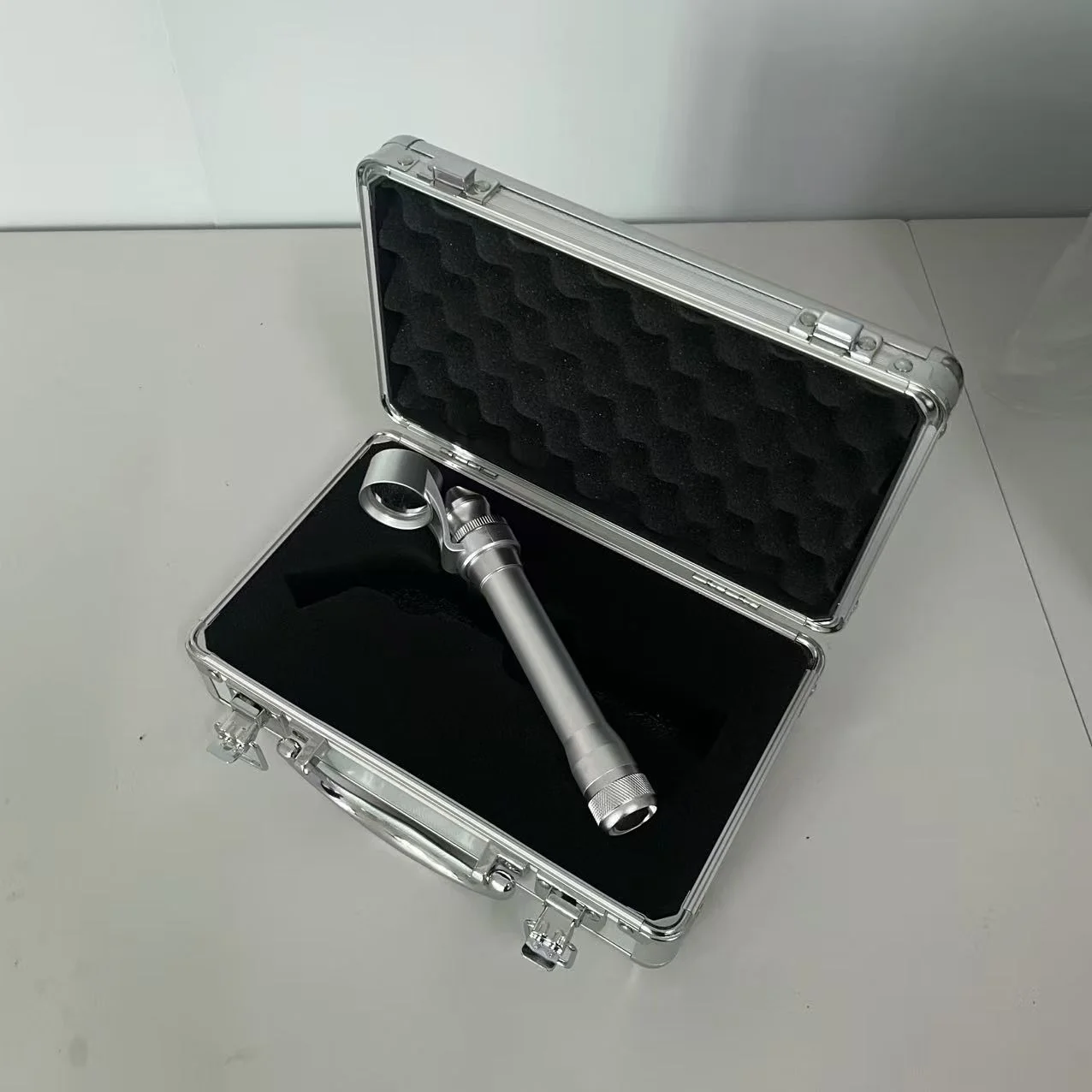 Portable Ophthalmic Diagnostic Microscope Optical Instruments S-150B Handheld Slit Lamp for Ophthalmologist