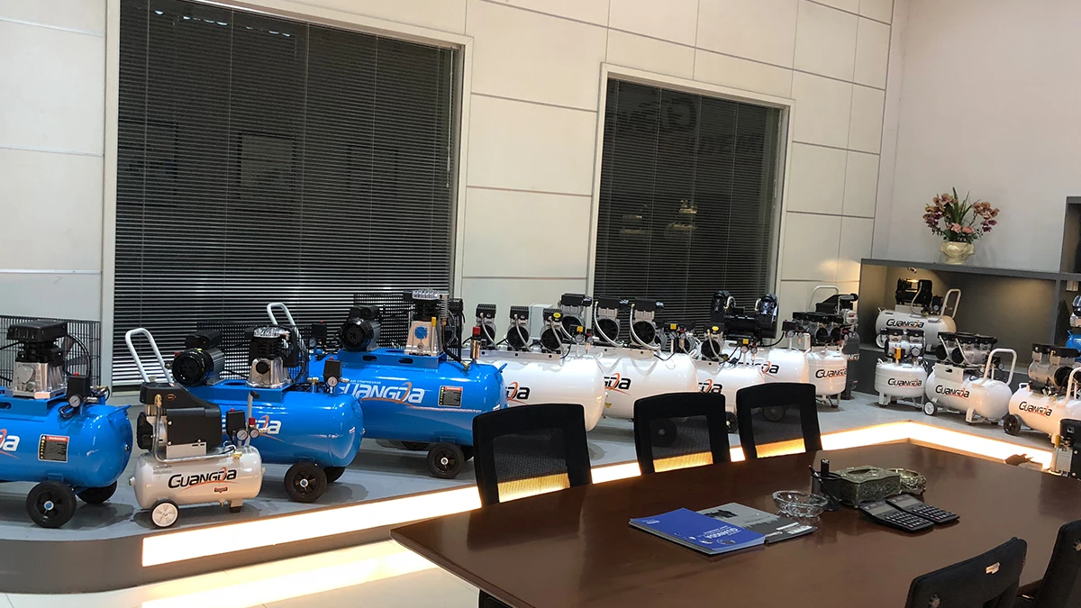 SCU100 DMC 4500psi 300bar Air Compressor PCP Scuba Compressor Paintball Compressor