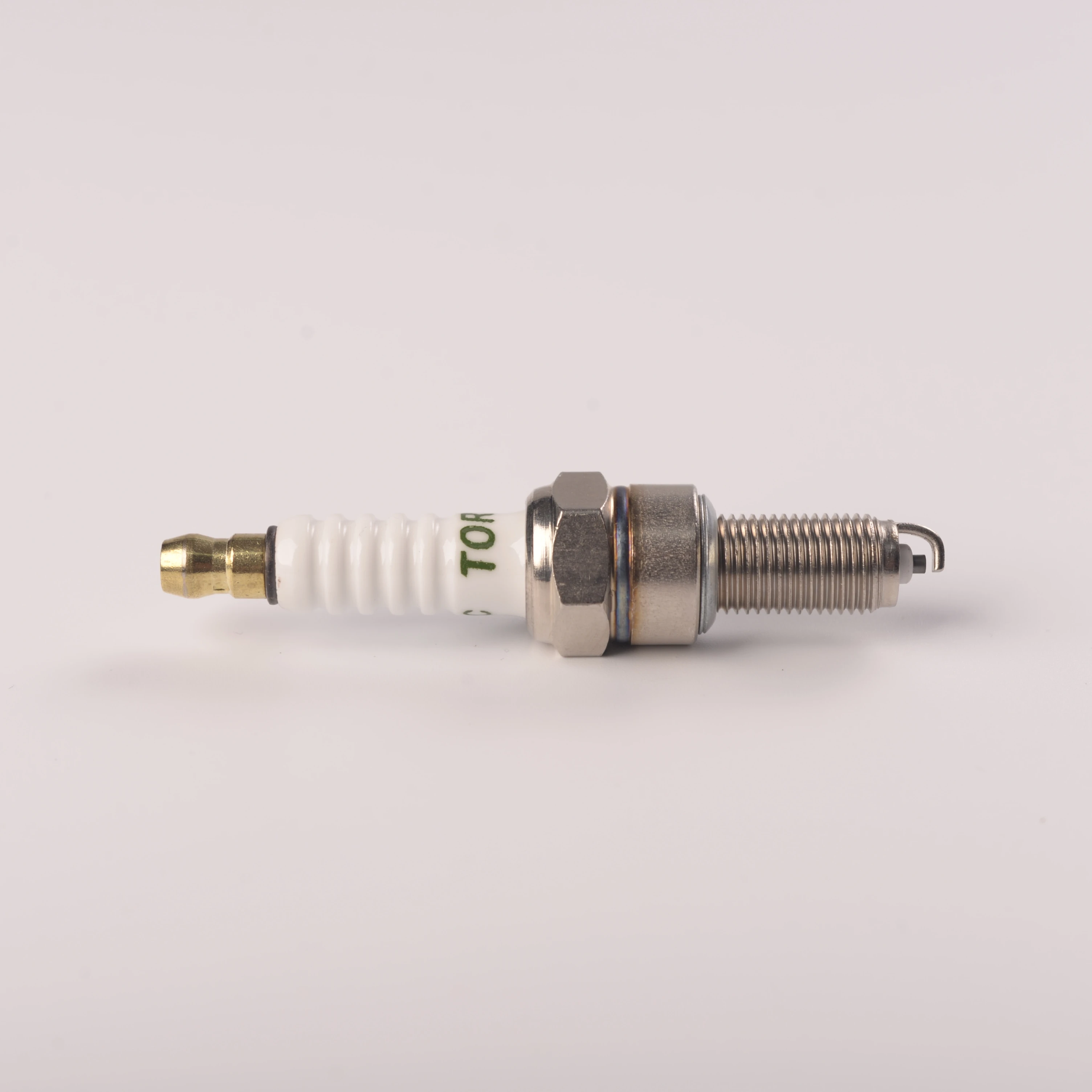 MOTORCYCLE PARTS ENGINE SPARK PLUG B7RTC for YAMAHHA KAWASAKII HONDAA