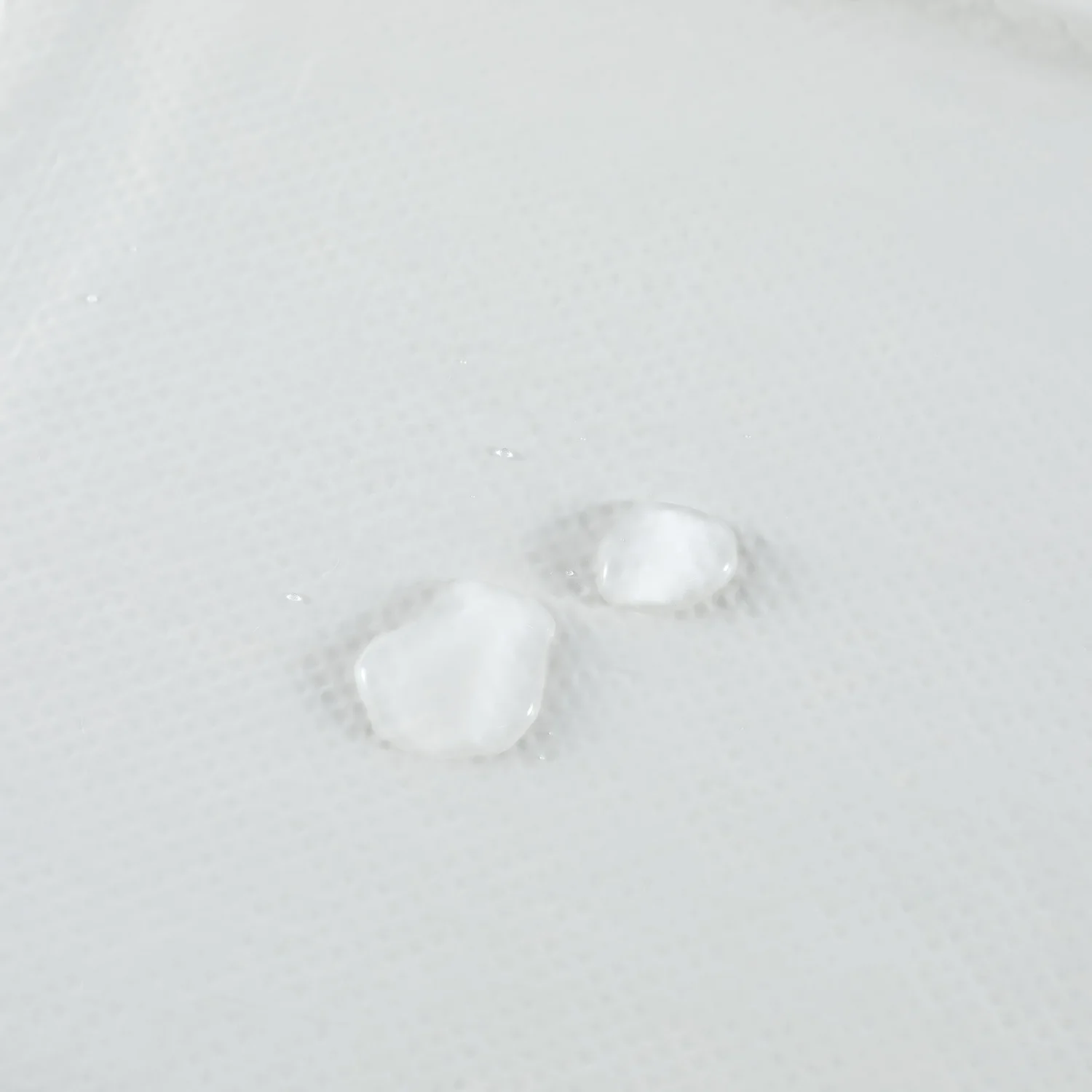 Удобная и мягкая одноразовая подстилка с высокой впитывающей способностью и двумя наклейками на заднем плане