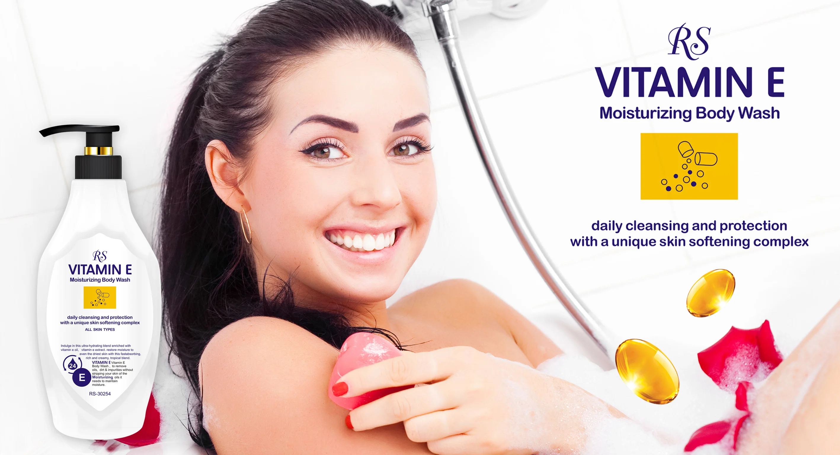 Yigit eshakda sikilib, erektsiya oladi Dadam uxlayotganda, ogil sikadi