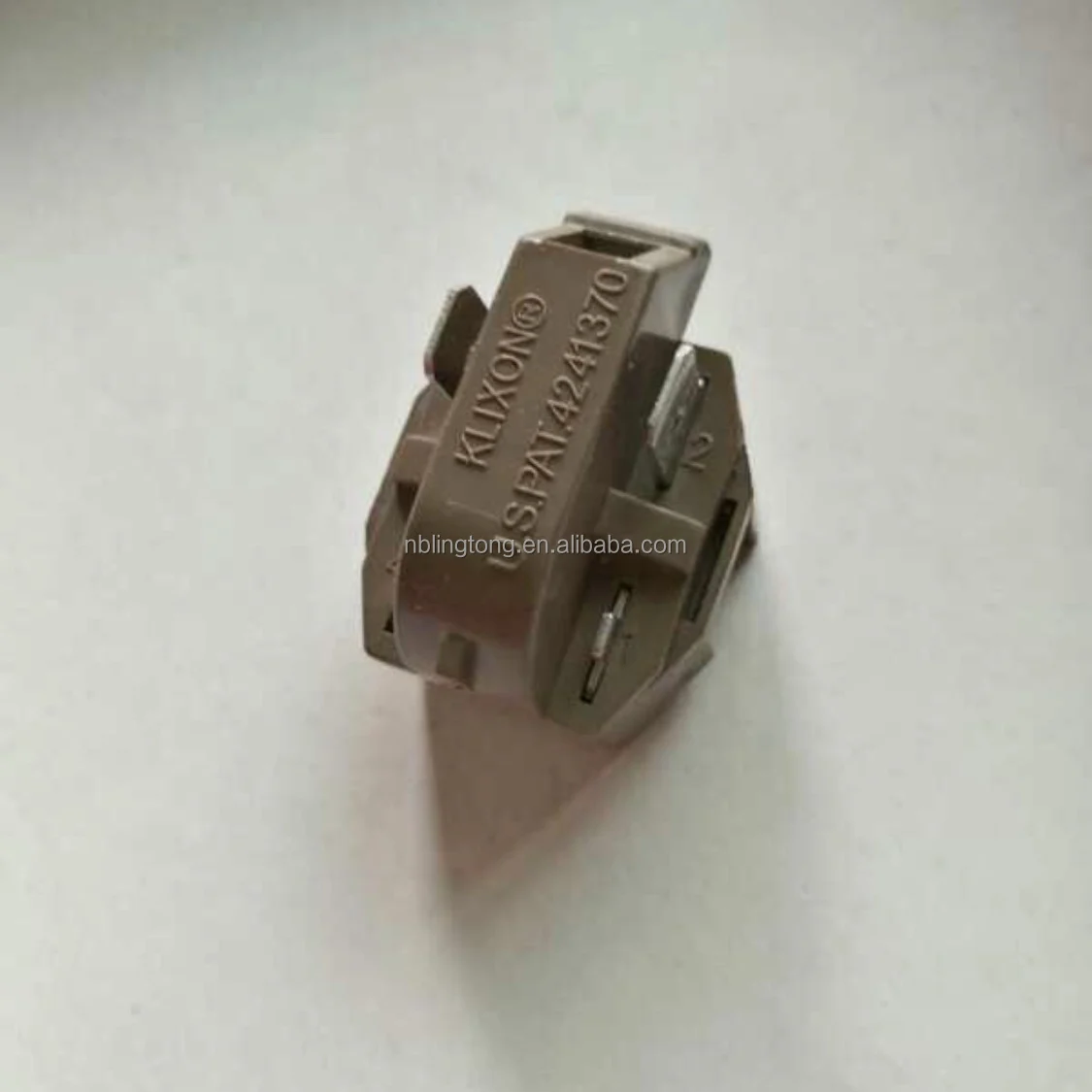 15 Ohm 2 Pin Qp215 Ptc 12v 1/6 Hp Fridge Starter Relay And Overload