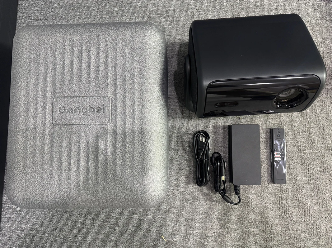 Dangbei MP1 MAX 4Kプロジェクター - 3100ルーメン、Google TV、3D対応