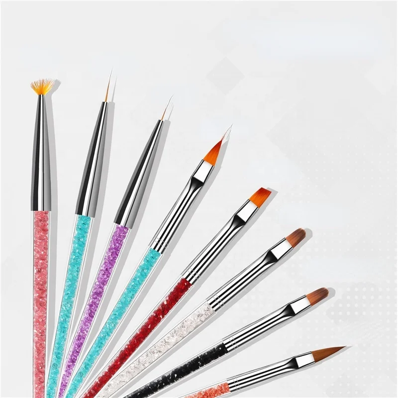 Bút vẽ móng nghệ thuật giúp bạn tạo ra những mẫu móng tuyệt đẹp một cách dễ dàng. Với các màu sắc tươi sáng và đầu bút nhỏ, bút vẽ này là công cụ tuyệt vời để thể hiện tài năng của bạn. Hãy xem hình ảnh kèm để đắm chìm trong thế giới nghệ thuật móng tay!