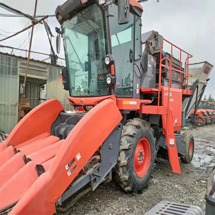 クボタ4YZB-4(PRO1408Y-4) 自走式コーンコンバインハーベスター