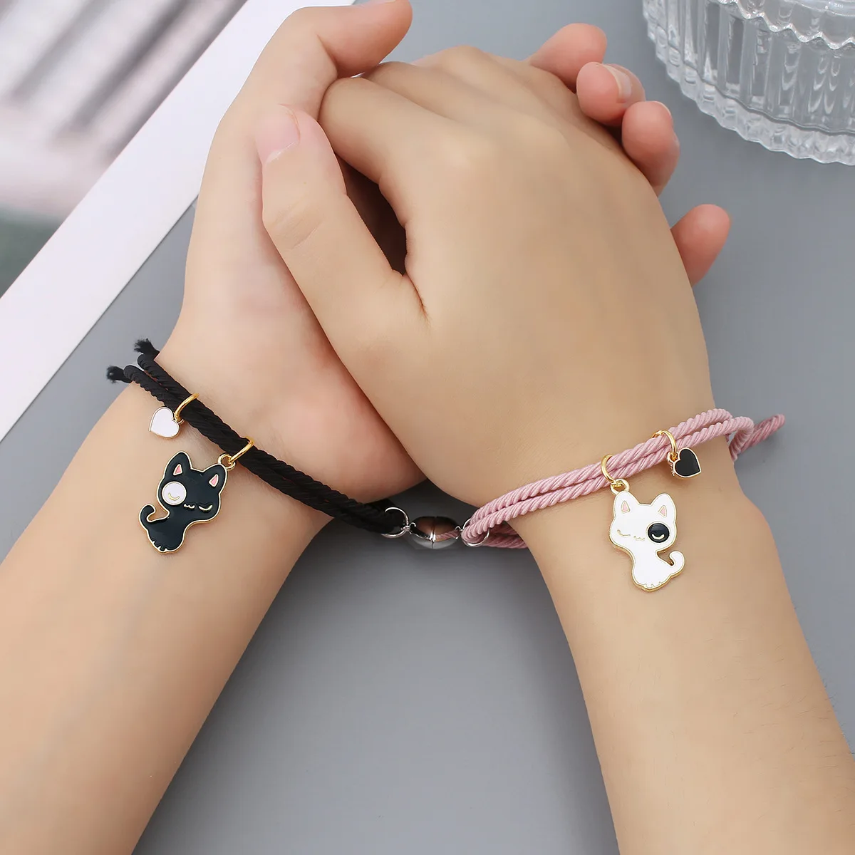 Rinhoo Couple Bracelet Magnet Bracelets for Love Health