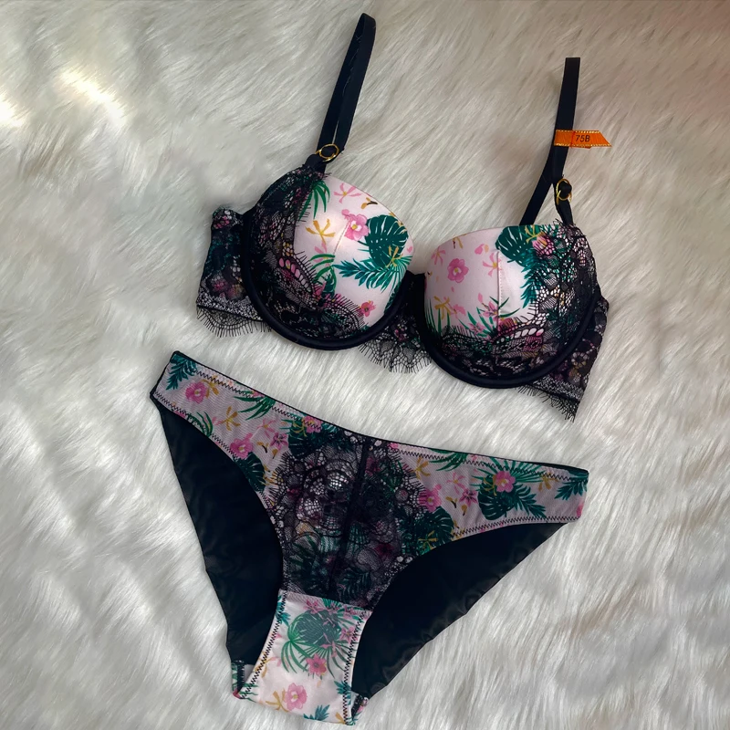 Womens Underwear Set Push Up Floral Print Pattern Eyelash Trim