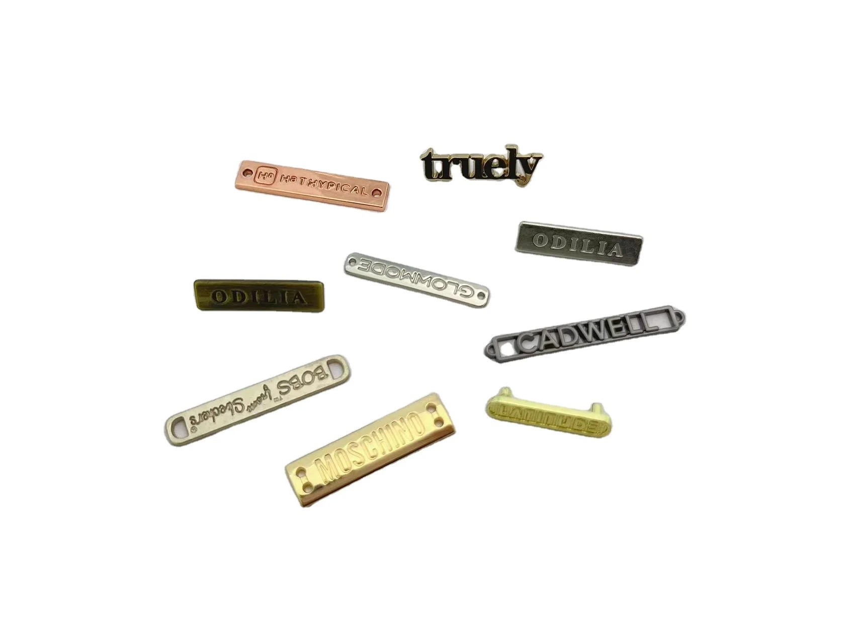 Изготовленный на заказ логотип декоративная металлическая этикетка устойчивый цинковый сплав с гравированным дизайном прямо завода для одежды и обуви