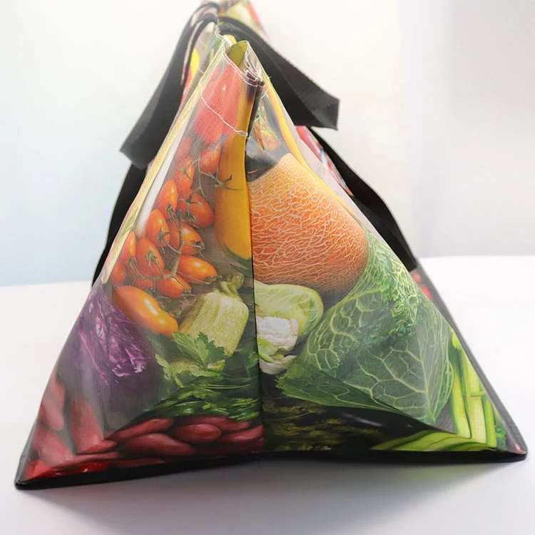 Custom Large Capacity Boat Shape Reusable Tote Bags Polypropylene PP Woven Vegetable Packaging Cartoon Pattern Shopping Bags