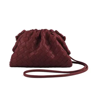 Popular New Women's Bag 2026 Autumn and Winter Woven Cloud Dumpling Bag