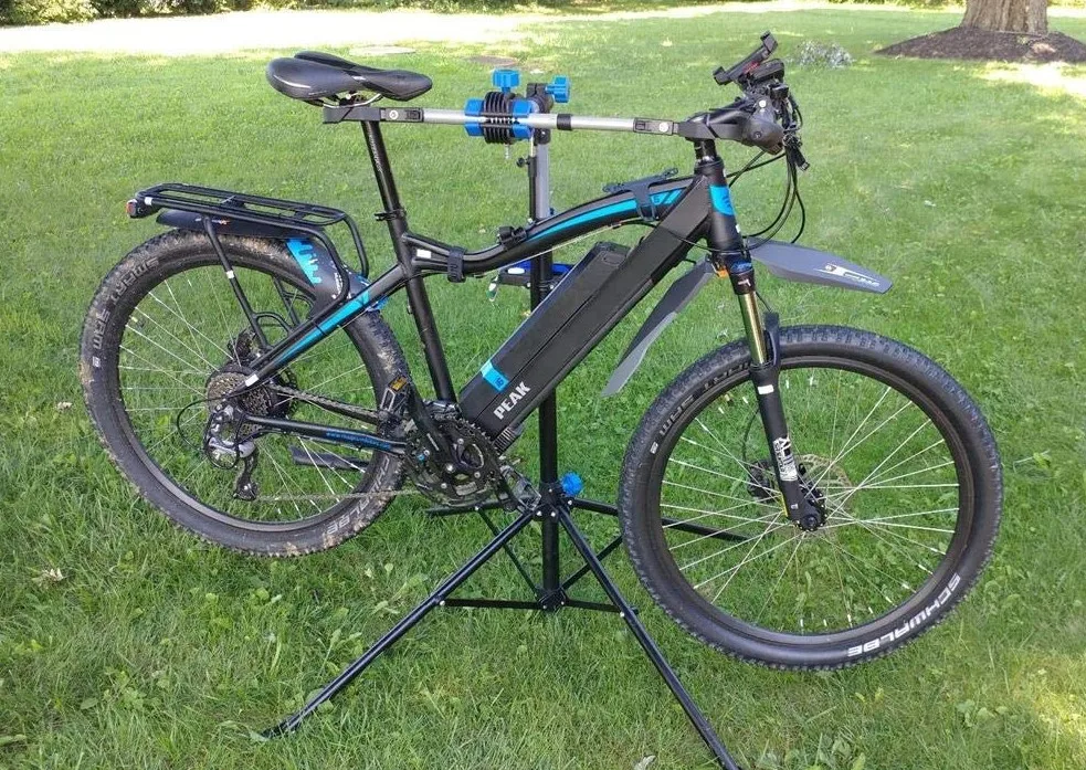Accessoires vélo mécanique réparation présentoir outil vélo
