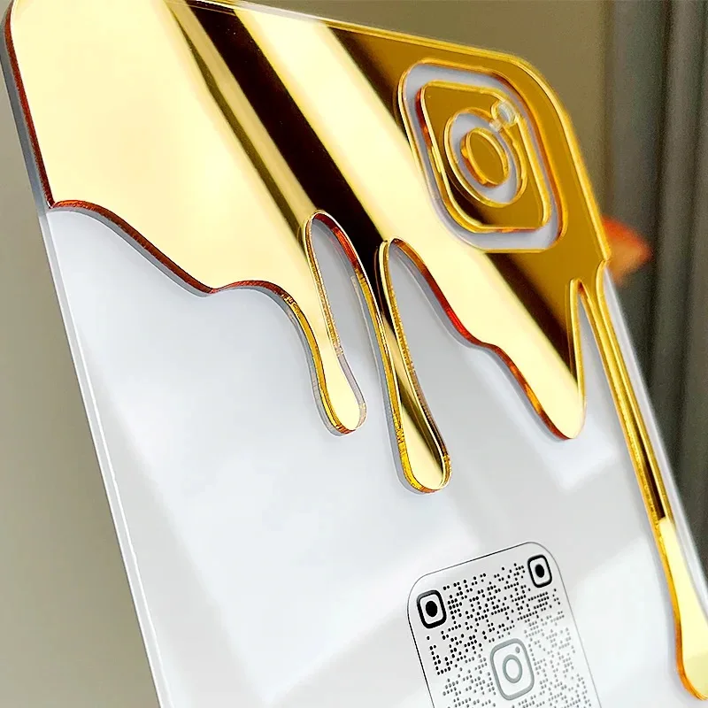Free Design Social Media Marketing Tools and QR Code Display Stand - Your Retail Store's Secret Weapon