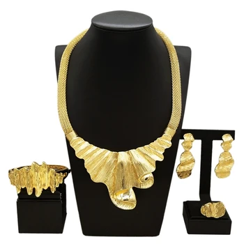 Italian Jewelry 18KYG【ゴールドチャーム グリオーロ】ポーチ Italian Jewelry 18KYG【ゴールドチャーム グリオーロ】ポーチ