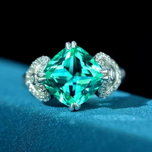 Fashion Inlaid Round Brilliant Cut Zircon Gem 925 Silver Cubic Zircon Green Romantic Wedding Engagement Ring for Men